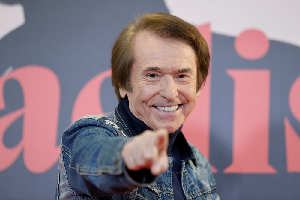 Raphael vuelve a los escenarios con Raphaelísimo en el Icónica Fest en Sevilla.