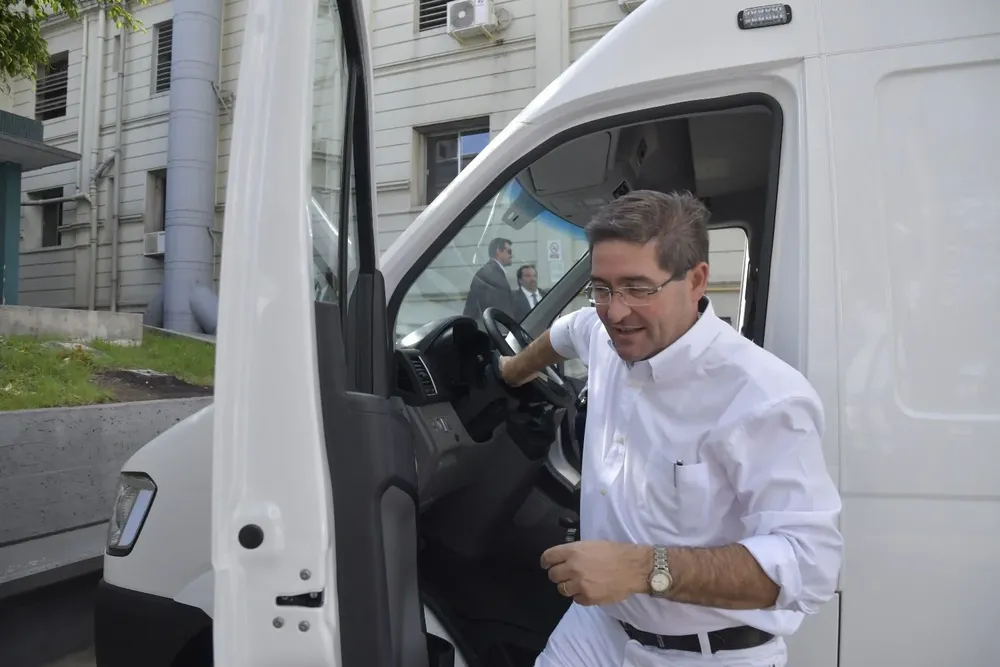 ambulancia-donada-DB_24.webp