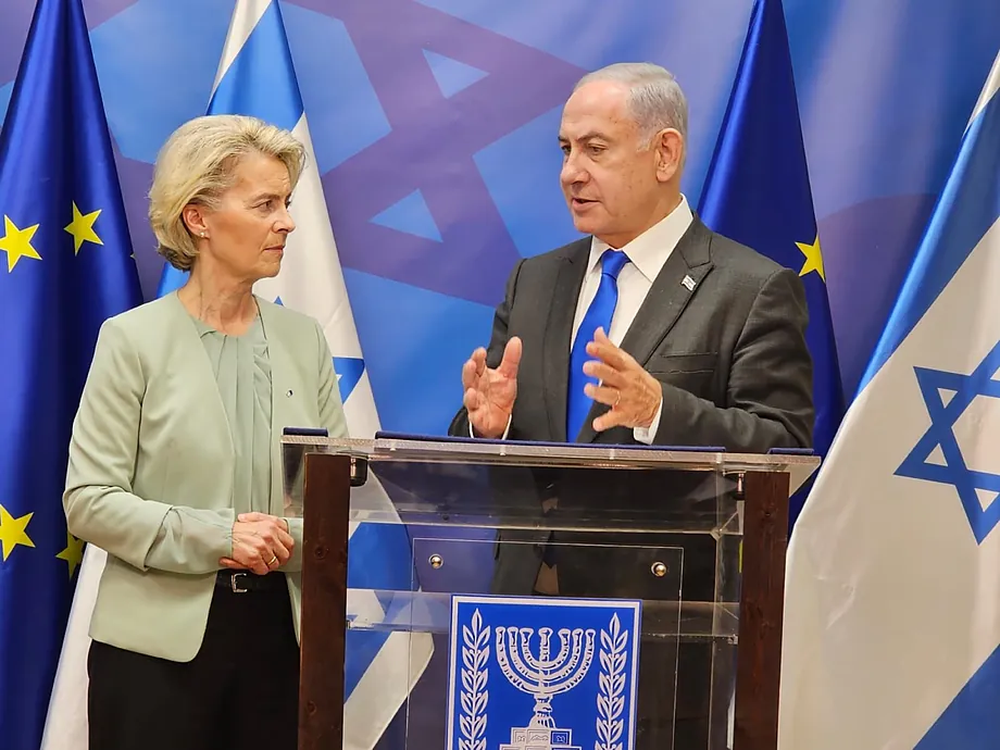 La presidenta de la Comisión Europea, Úrsula Von der Leyen y el primer ministro de Israel, Benjamín Netanyahu.
