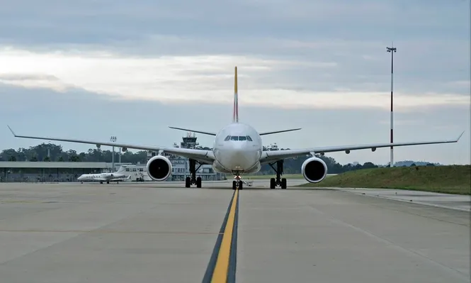 Peligran vuelos en Aeropuerto de Carrasco por desabastecimiento de combustible