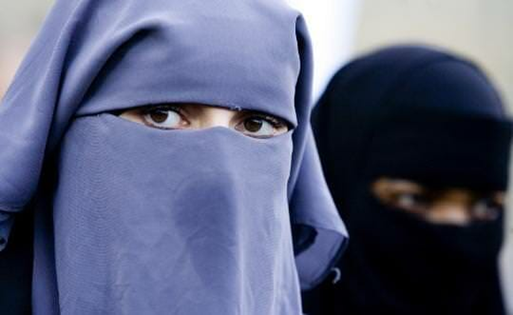 El niqab, una de las prendas obligatorias para las mujeres según el Islam.