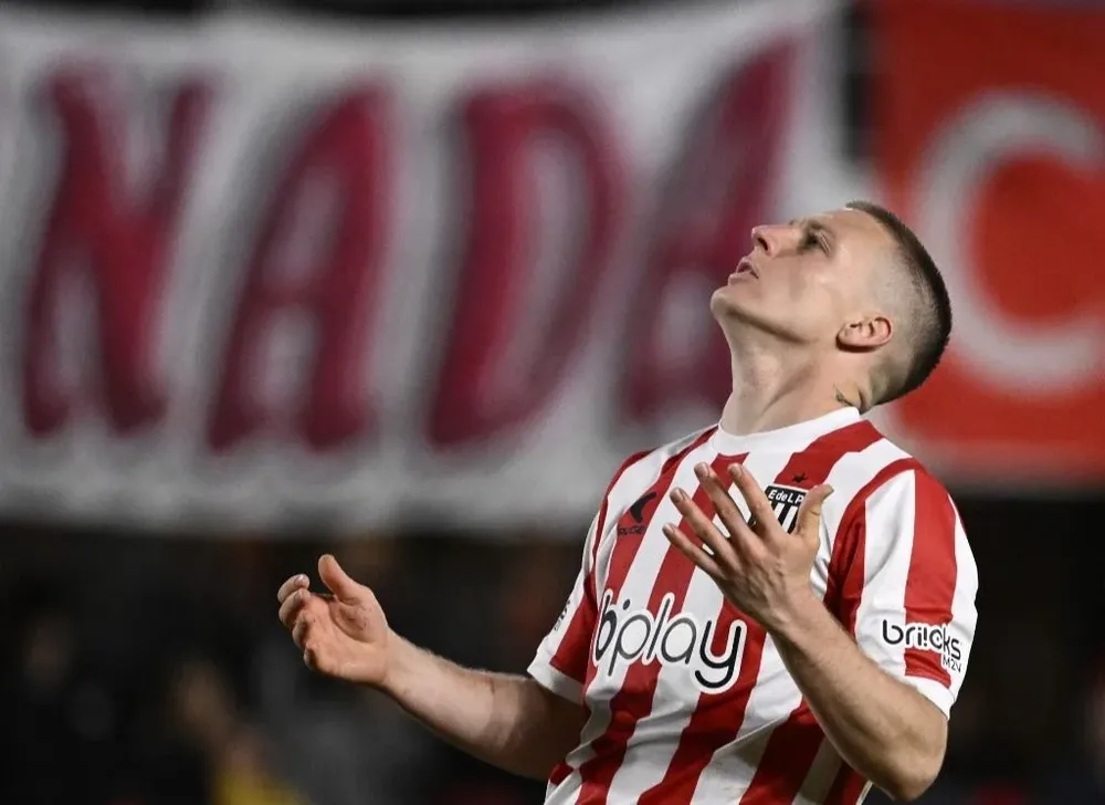 Estudiantes quedó afuera por penales