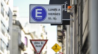 El Airbnb de las cocheras: la app creada por un uruguayo y un argentino para resolver el drama de estacionar en Montevideo