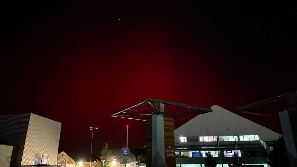 aurora-roja-04.jpeg