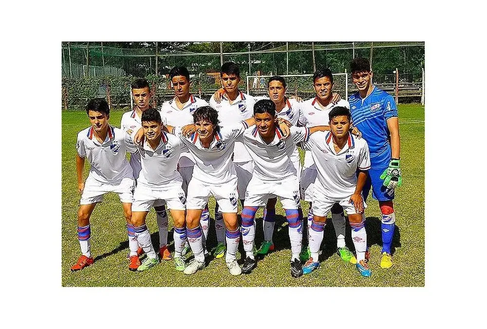 La Sub 14 de Nacional ganó el Uruguayo con Centurión como héroe