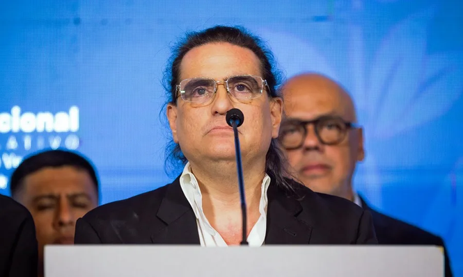 Afirman que Álex Saab, pieza clave en las finanzas de Maduro, fue arrestado en Caracas: ¿otro gesto de Delcy a EEUU?