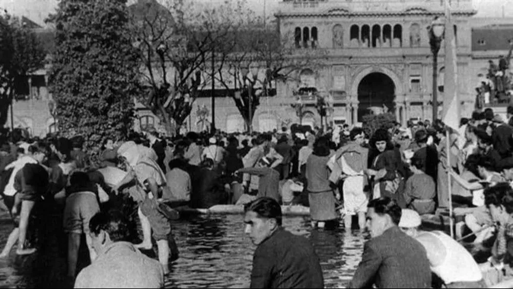 La imagen icónica de la movilización del 17 de octubre