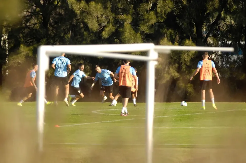 Federico Martínez hizo su primer entrenamiento con la celeste