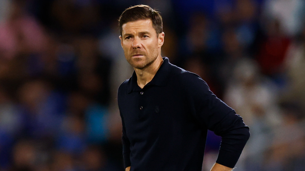 Xabi Alonso, queda fuera del Real Madrid.