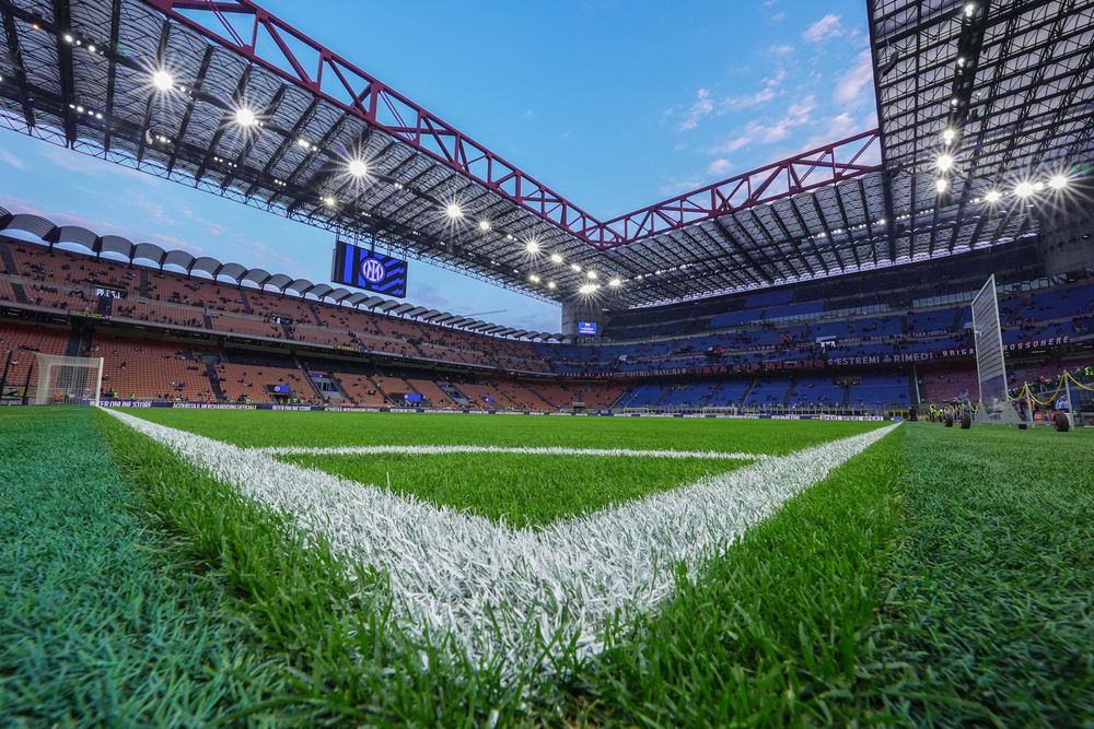 San Siro, descartado para la final.