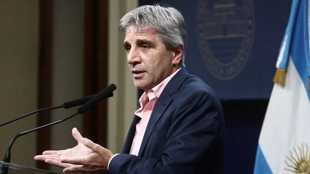 El ministro de economía, Luis Caputo