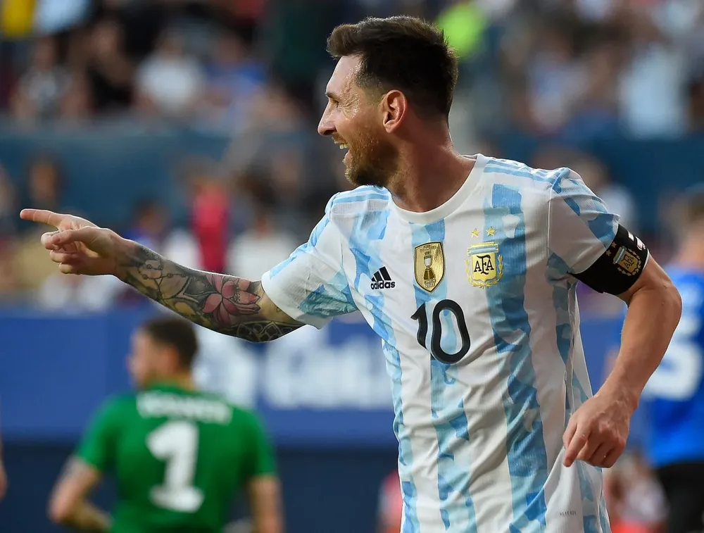 Lionel Messi ante Estonia