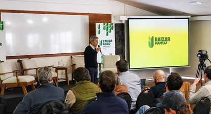 Zafra agrícola: Raizar Agro presentó una propuesta integral para beneficio de los productores (en la foto, Juan Alzugaray, gerente comercial de la compañía).