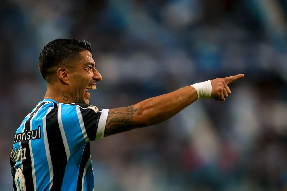 Suárez hizo historia en Gremio
