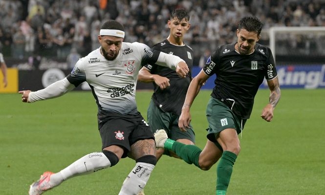 Memphis Depay y Guillermo Cotugno