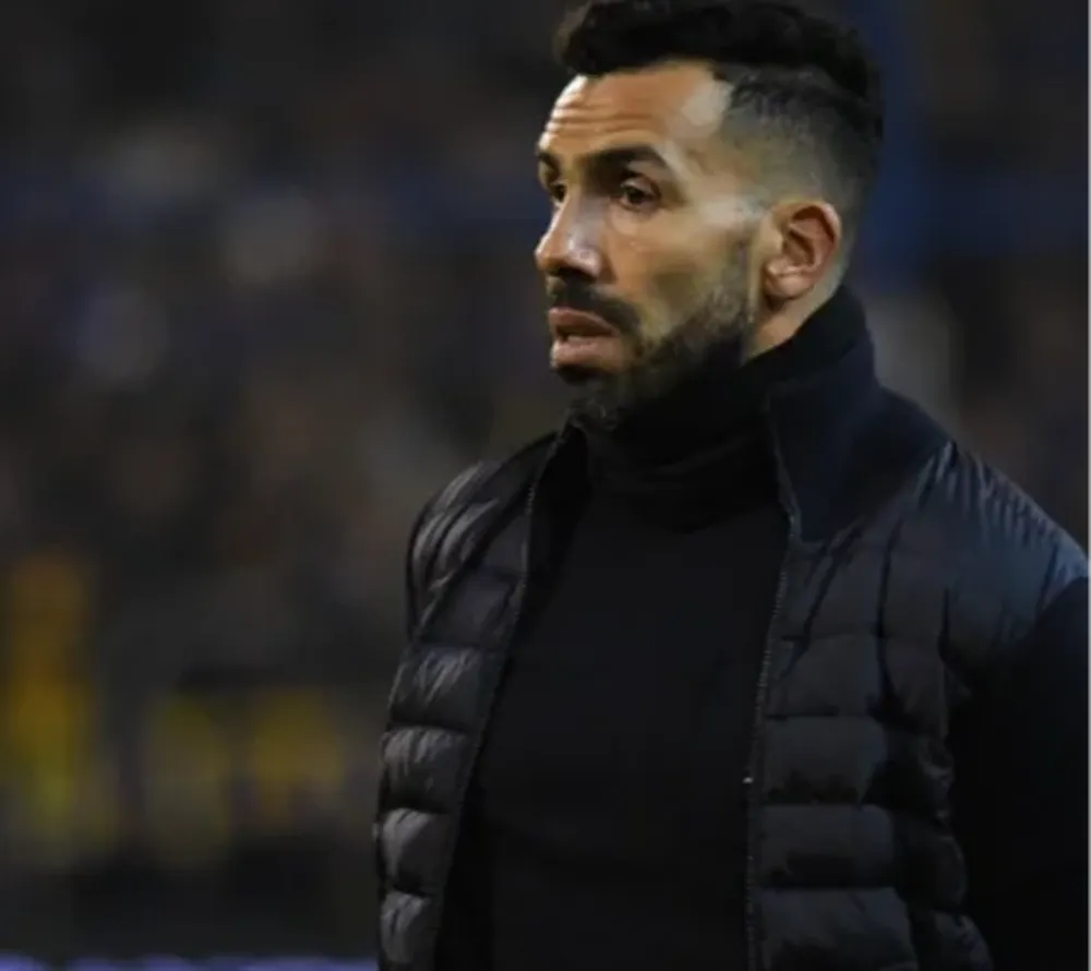 Grave denuncia de Tevez