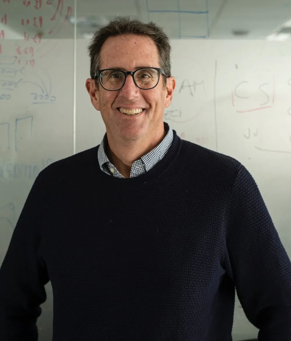 Sergio Fogel fue entrevistado por Ismael Cala