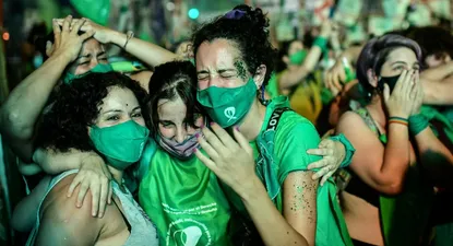 senado argentino aprobo legalizacion del aborto