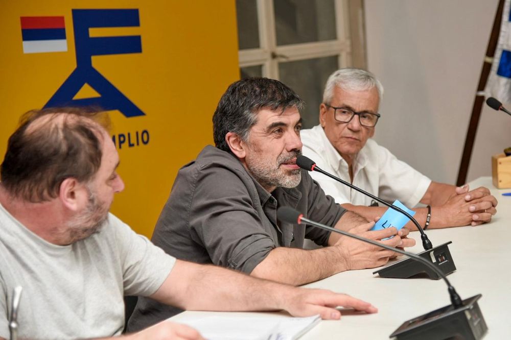 Óscar Andrade, nuevo secretario general del Partido Comunista