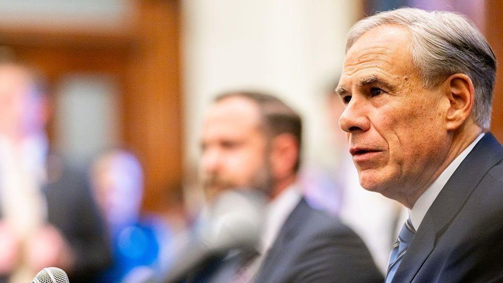 El gobernador Greg Abbott ha amenazado con intentar destituir a los demócratas del estado.