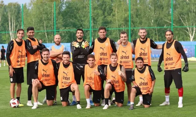 El equipo de Suárez pasó al frente en Rusia