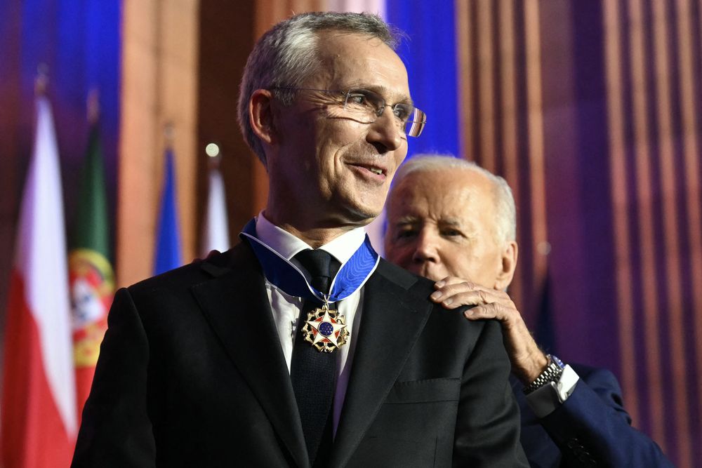Biden junto al Secretario General de la OTAN Jens Stoltenberg