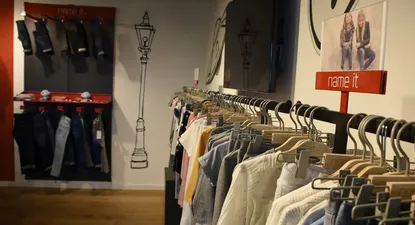 La marca de moda infantil Name It tiene un showroom en las oficinas de Bestseller en el World Trade Center Free Zone