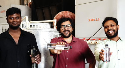 Los fundadores de Uravu (de izquierda a derecha) Govinda Balaji, Swapnil Shrivastav, Venkatesh Raja.