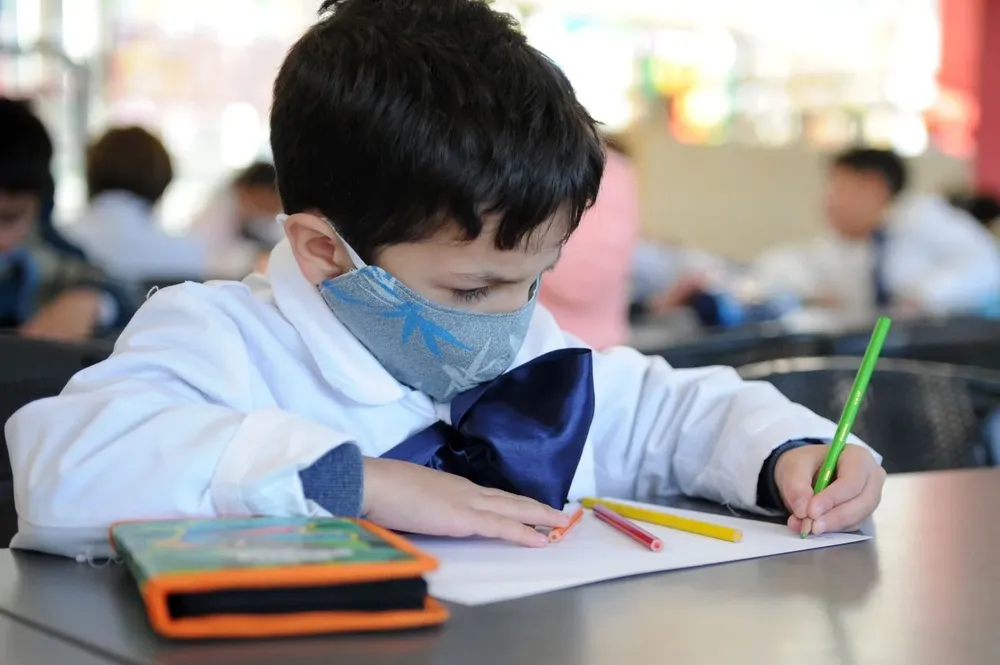 Clases en escuela pública de Uruguay