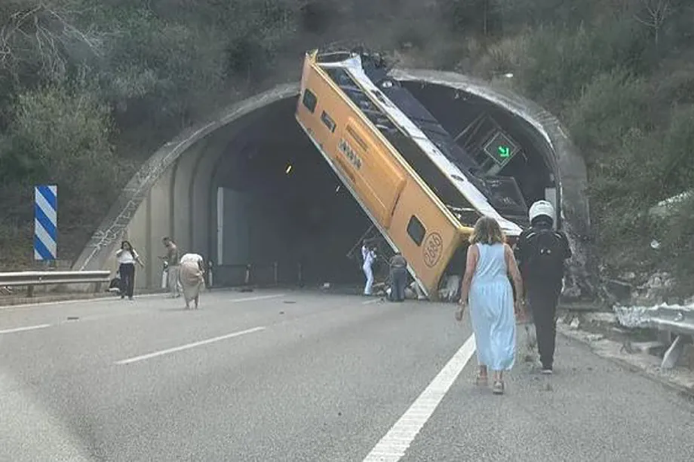 Imagen del autobús incrustado