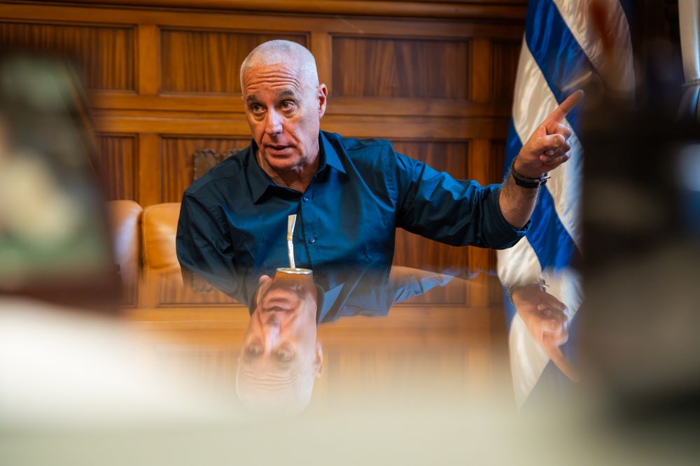 El ministro del Interior durante la entrevista con El Observador