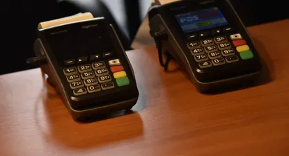 Los comerciantes podrán elegir un único proveedor de POS y operar con todos los sellos.