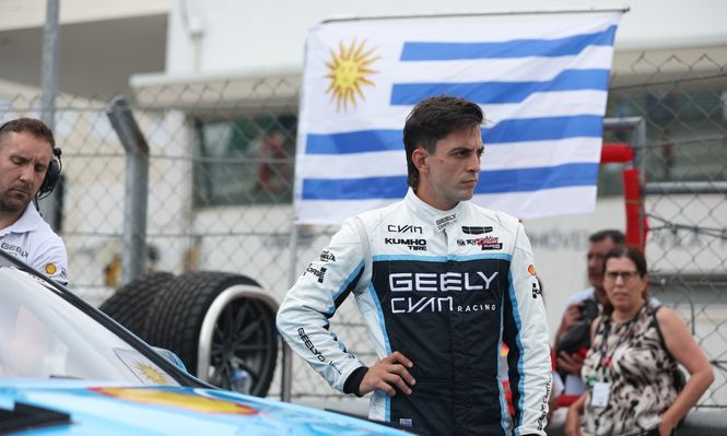 Santiago Urrutia en el campeonato mundial TCR World Tour 2026