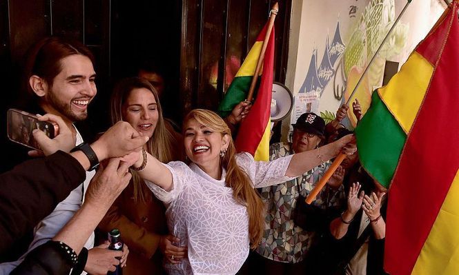 Áñez había sido condenada a 10 años de prisión.