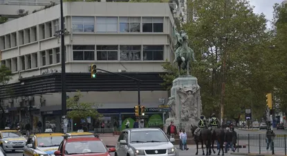 Venta de vehículos 0 km cayó 53% en mayo respecto a 2019