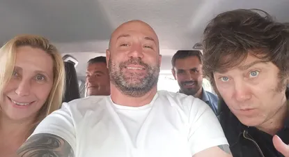 Del silencio a la opereta: la evolución del discurso de Milei sobre el caso Spagnuolo