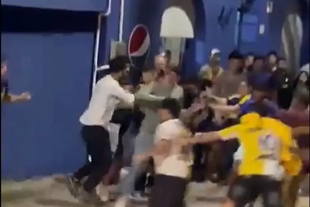 Disturbios entre hinchas de Bella Vista y Estudiantil