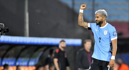 Rodrigo Aguirre con la selección uruguaya