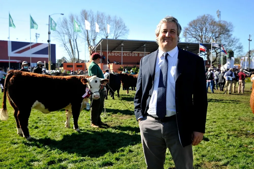 Conrado Ferber distinguió a varios grandes campeones en el ruedo de la Rural del Prado.