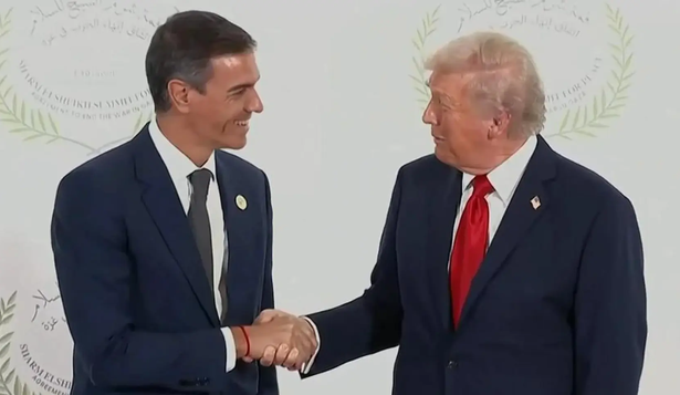 Pedro Sánchez y Donald Trump en Egipto