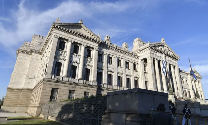 Fachada Palacio Legislativo. Archivo