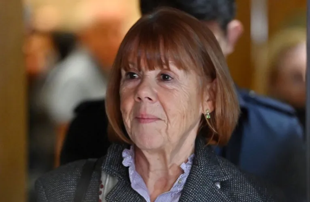 Gisèle Pelicot, víctima del más de 200 violaciones propiciadas por su exmarido,