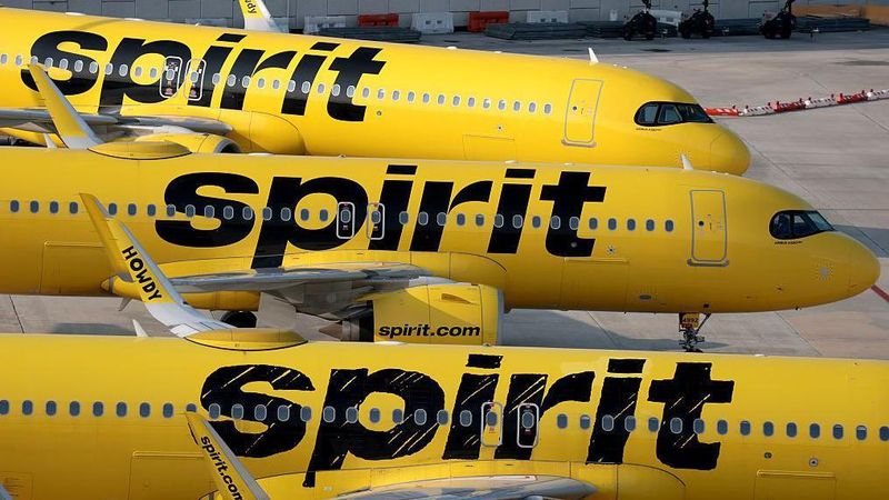El repentino fin de Spirit, la "revolucionaria" aerolínea que popularizó el modelo de bajo costo en EE.UU.