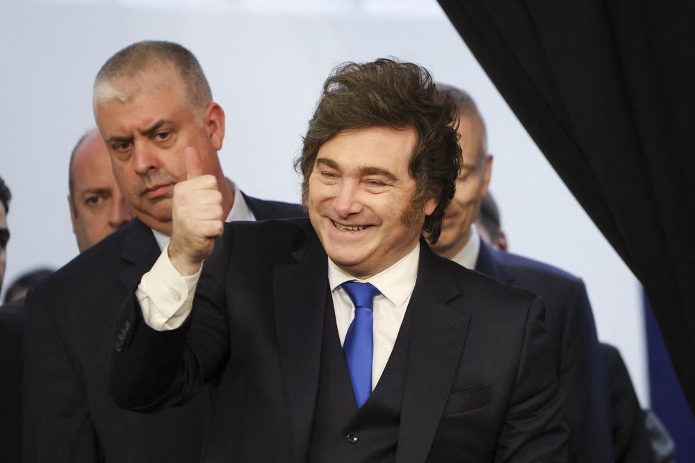 Javier Milei se ilusiona con el ingreso de dólares.