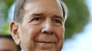 Edmundo González Urrutia durante su visita a Montevideo para reunirse con Luis Lacalle Pou el sábado 4 de enero