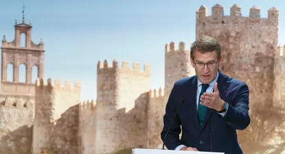 El presidente del Partido Popular, Alberto Núñez Feijóo, interviene en la clausura de las jornadas Diputaciones, cabildos y consells: por un futuro en igualdad este viernes en Ávila el pasado vernes.