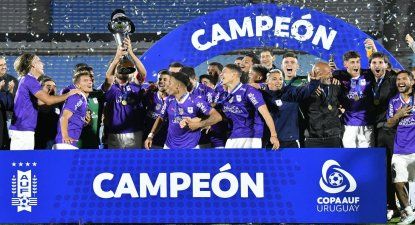 Los 20 clasificados a la Copa AUF Uruguay, el regreso de Diego Polenta al fútbol de la AUF y los 12 clubes que esperan hasta el domingo