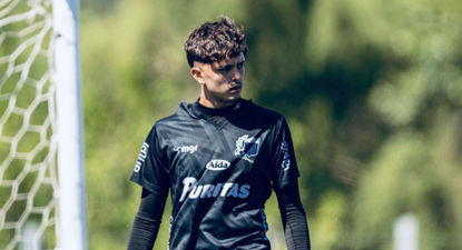 Lucca Rodríguez, golero juvenil de Liverpool