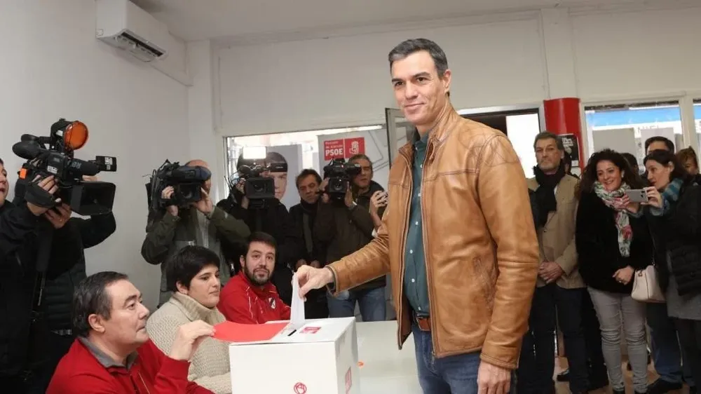 Pedro Sánchez durante la consulta a la militancia sobre el acuerdo de Gobierno de coalición con Unidas Podemos en 2019