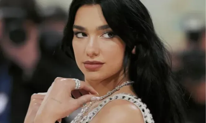 Dua Lipa